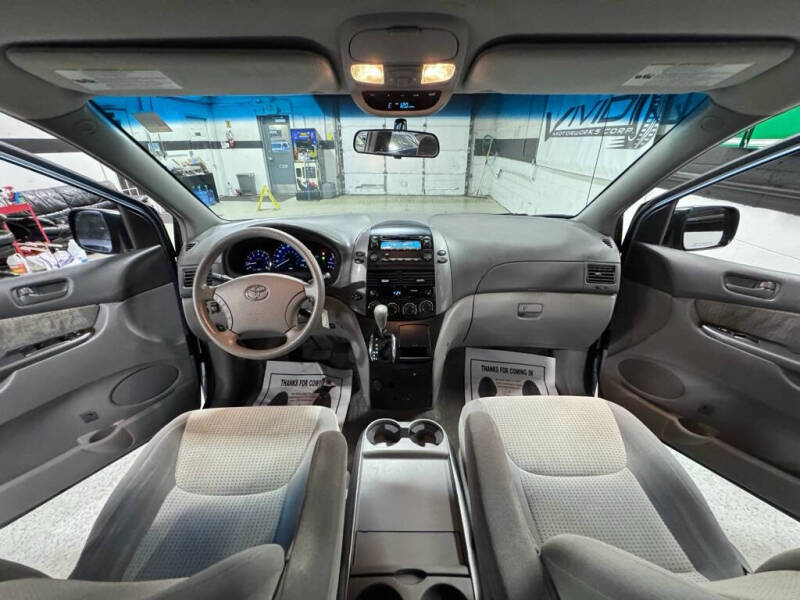 2009 Toyota Sienna