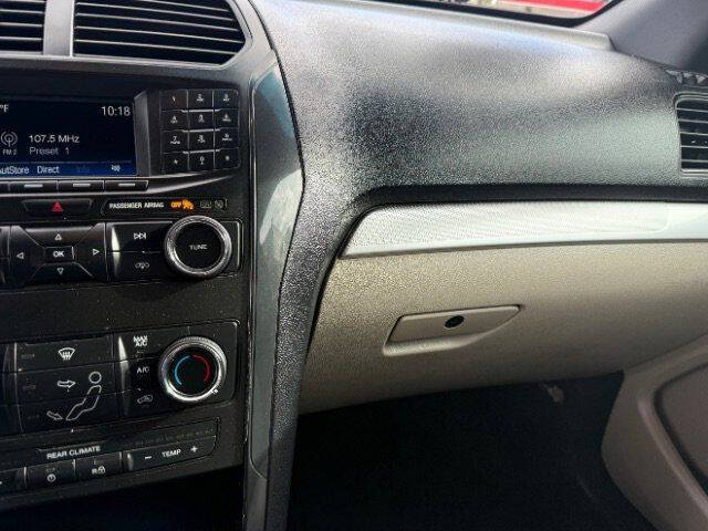 2018 Ford Explorer