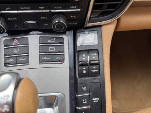 2014 Porsche Panamera 4