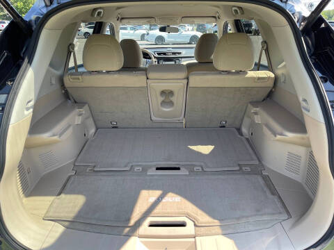 2015 Nissan Rogue SV