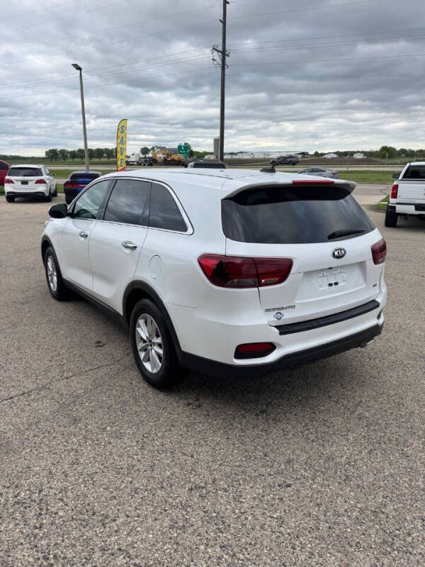 2019 Kia Sorento LX