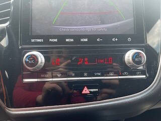 2020 Mitsubishi Outlander LE