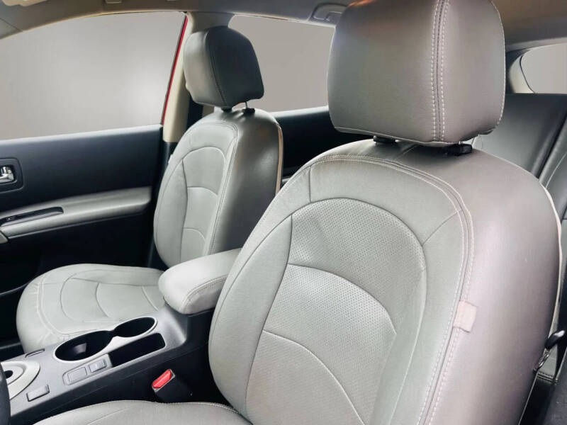 2014 Nissan Rogue Select S