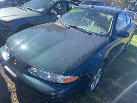 2003 Oldsmobile Alero for sale at Trocci's Auto Sales in West Pittsburg PA