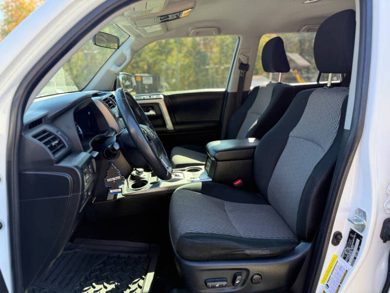 2017 Toyota 4Runner SR5