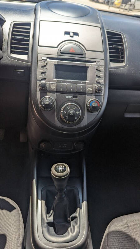 2011 Kia Soul +