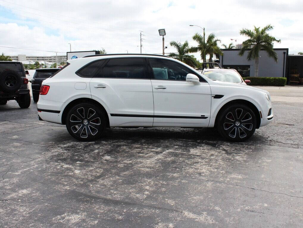 2020 BENTLEY Bentayga 168300.00 - $129,995