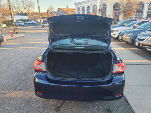 2011 Toyota Corolla LE