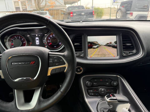 2016 Dodge Challenger SXT