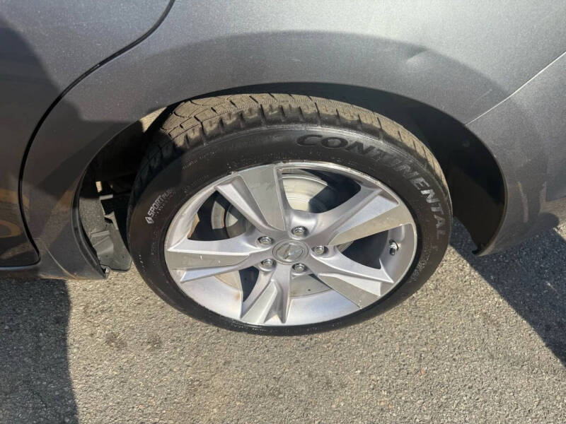 2013 Acura ILX 2.0L w/Tech