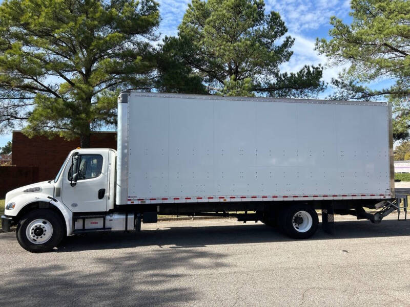 2020 Freightliner M2 106