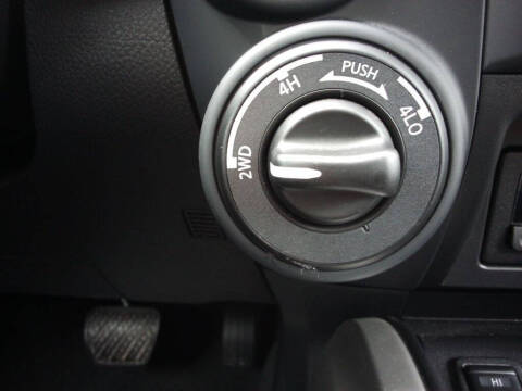 2024 Nissan Titan XD SV