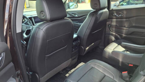 2021 GMC Acadia SLT