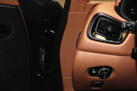 2019 Aston Martin DB11 AMR