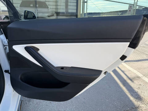2018 Tesla Model 3 Performance