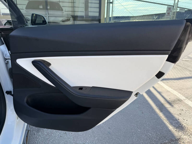 2018 Tesla Model 3 Performance