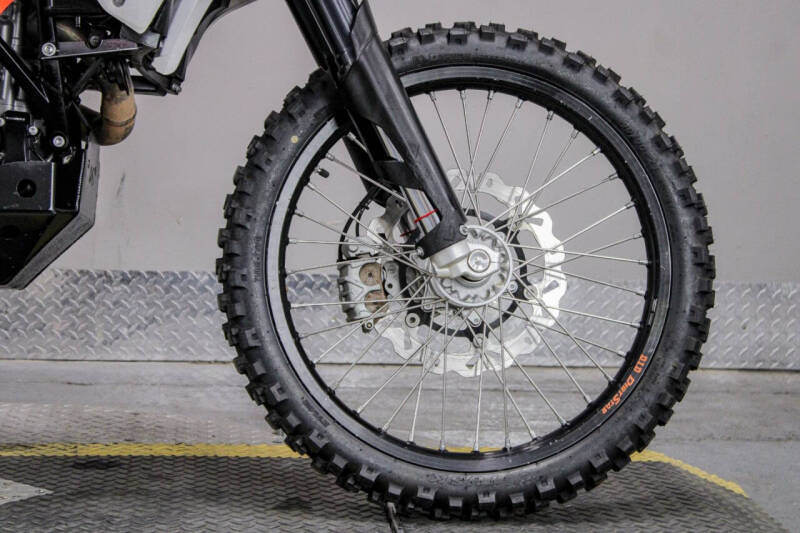 2014 KTM 690 Enduro R