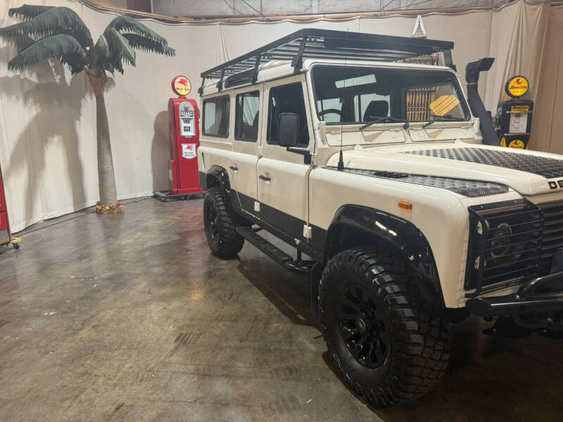 1990 Land Rover Defender