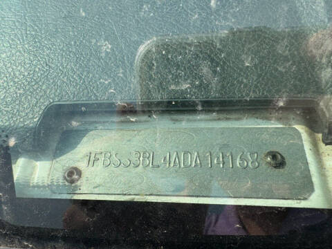 2010 Ford E-Series E-350 SD XLT