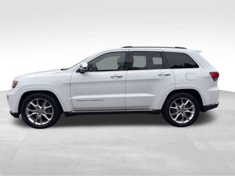 2016 Jeep Grand Cherokee Summit
