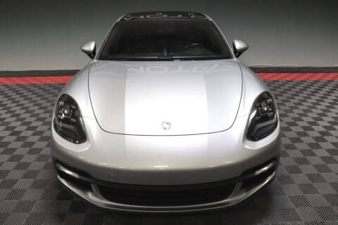 2019 Porsche Panamera 4