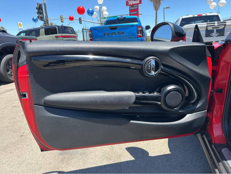 2019 MINI Convertible Cooper