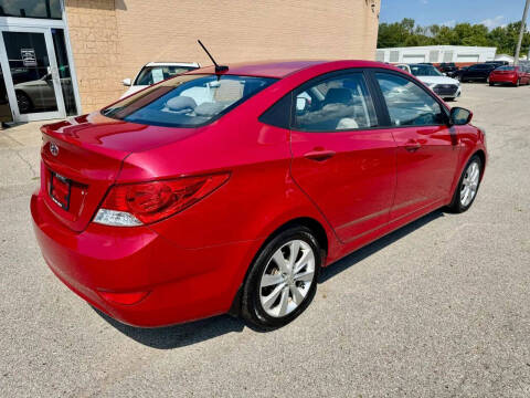 2013 Hyundai Accent GLS