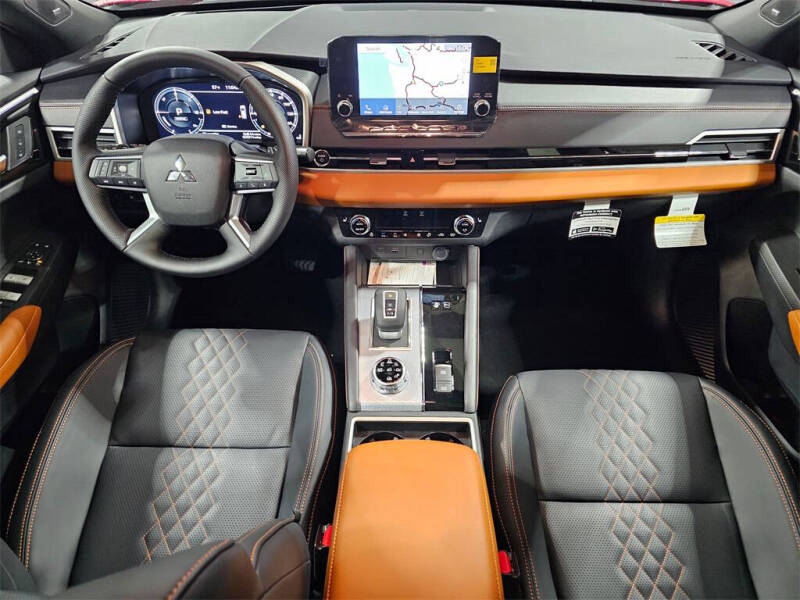 2025 Mitsubishi Outlander PHEV