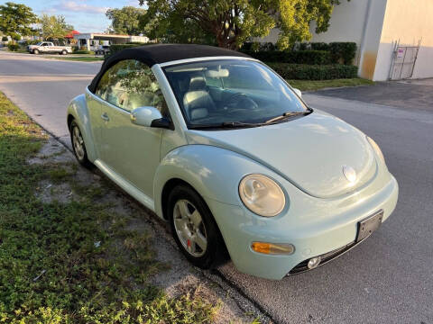 2004 Volkswagen New Beetle Convertible for sale at Premier Luxury Cars in Oakland Park FL
