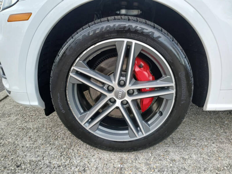 2018 Audi SQ5 3.0T quattro Premium Plus