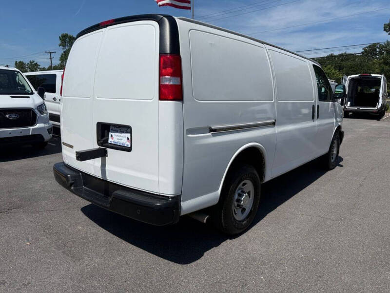 2020 Chevrolet Express 3500