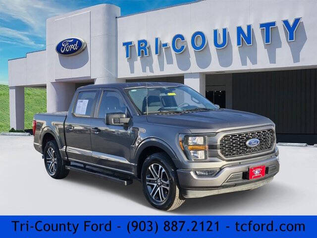 2023 Ford F-150 XL's photo