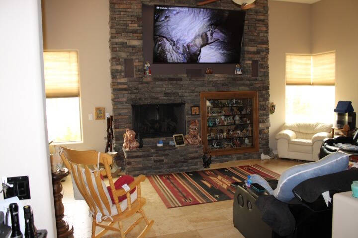 1985 custom home 3600 ft