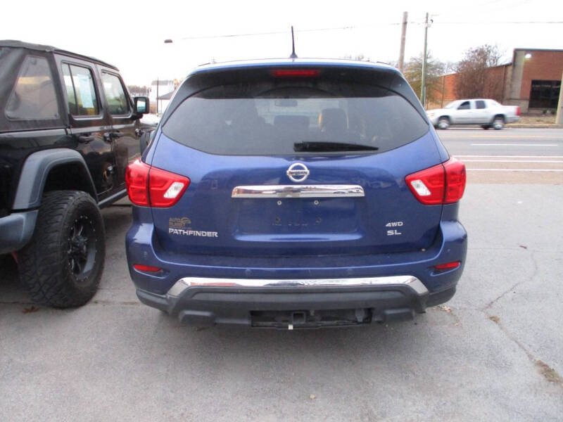 2017 Nissan Pathfinder S