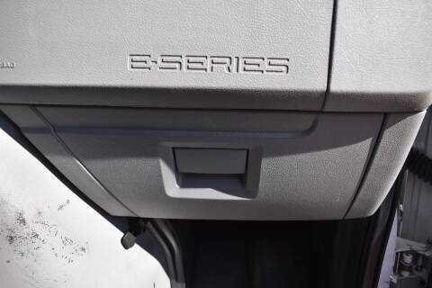 2014 Ford E-Series E-350 SD