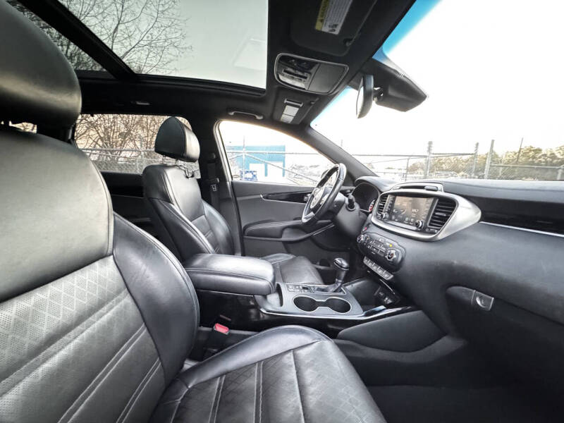 2018 Kia Sorento SX Limited V6