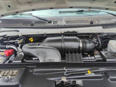 2013 Ford E-Series E-350 SD XL