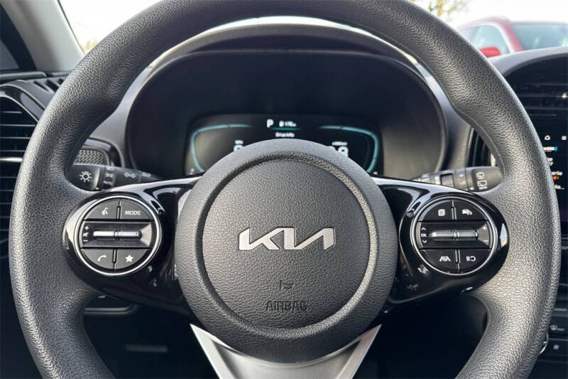 2023 Kia Soul S