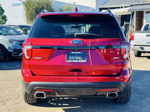 2017 Ford Explorer Sport