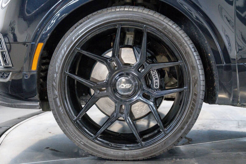 2020 Bentley Bentayga V8