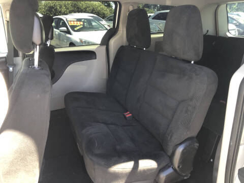 2016 Dodge Grand Caravan American Value Package