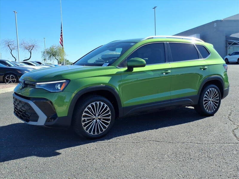 2025 Volkswagen Taos SE