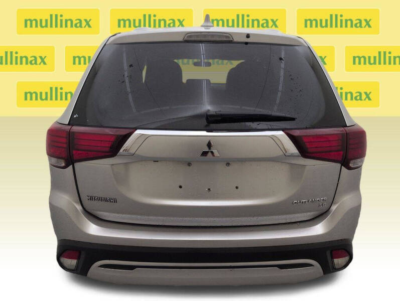 2019 Mitsubishi Outlander SE