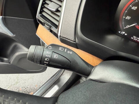 2017 Volvo XC90 T6 Inscription