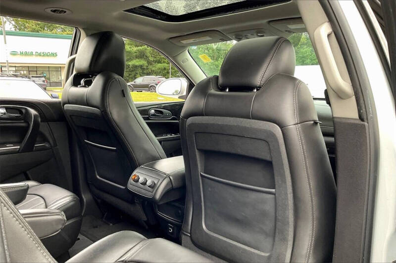 2017 Buick Enclave Leather