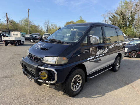 1996 Mitsubishi Delica