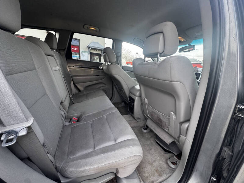 2012 Jeep Grand Cherokee Laredo