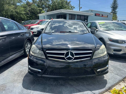 2014 Mercedes-Benz C-Class C 250 Sport
