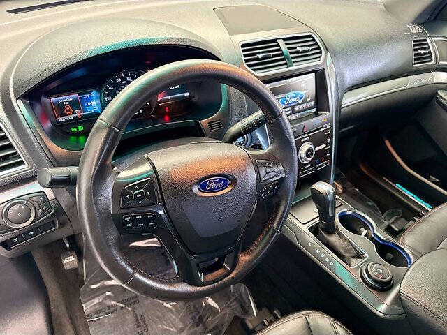 2016 Ford Explorer Sport