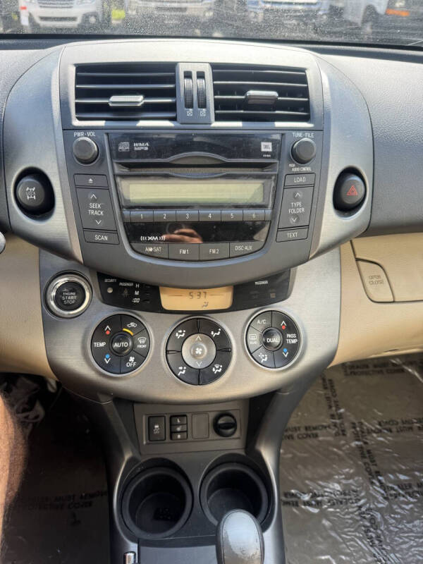 2011 Toyota RAV4 Limited